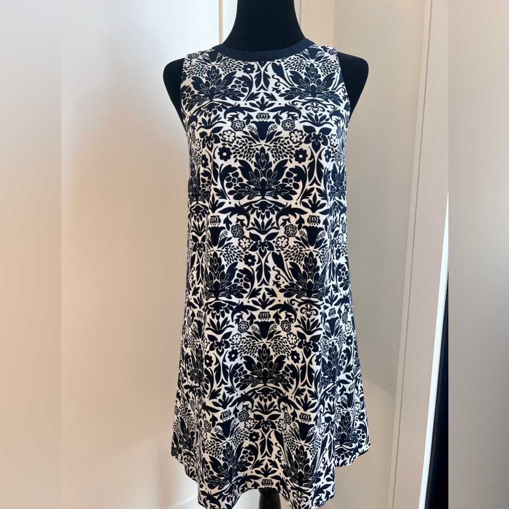 Ann Taylor Black & White A-line Mini Dress